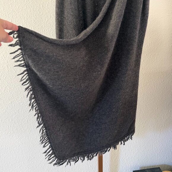 Minnie Rose 100% Cashmere Sleeveless Open Cardigan XS Fringe Gray Boho - Picture 7 of 9